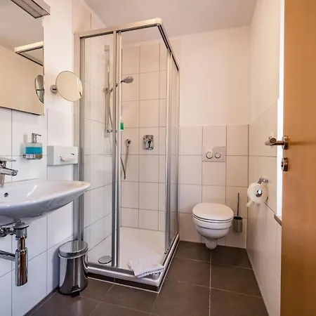 Gimpl Guest house 4*