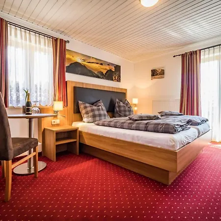 Gasthuis Gimpl, Chiemgaukarte Neu Siegsdorf