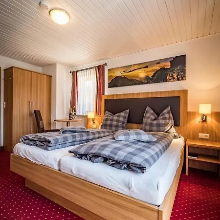 Gimpl, Chiemgaukarte Neu Gasthuis 4*